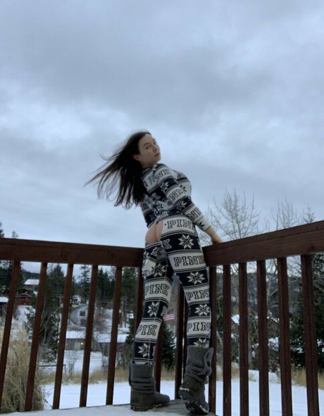 fans de gothique asiatique uniquement haute qualité parfait image