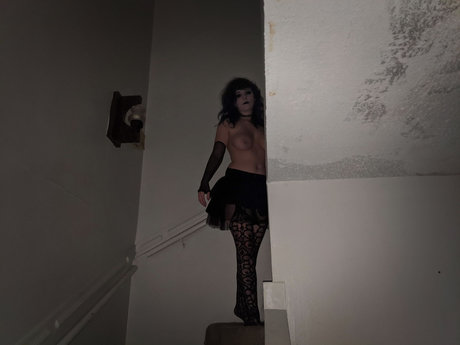 jolie ébène onlyfans meilleur art galeries