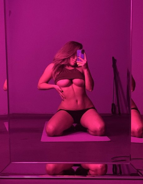 natty nuggs étoile sexy img