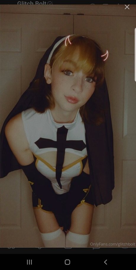 Glitchbolt star du porno parfaite img