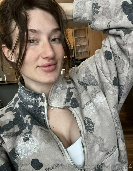 Pixie fit24 actrice porno images