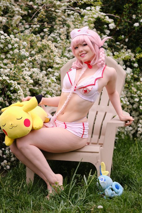 Elle pastelle actrice galeries