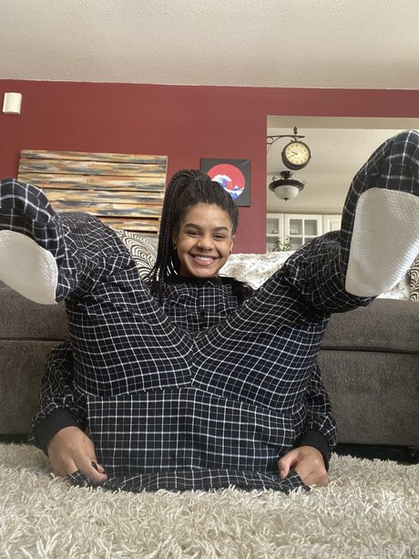 Nakedzena joli modèle images