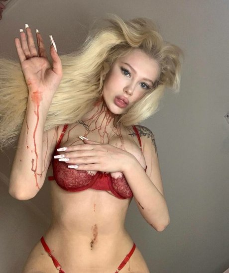 sofimoonlight actrice artistique galeries