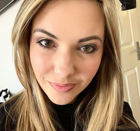 tricherie onlyfans chaud xxx photo