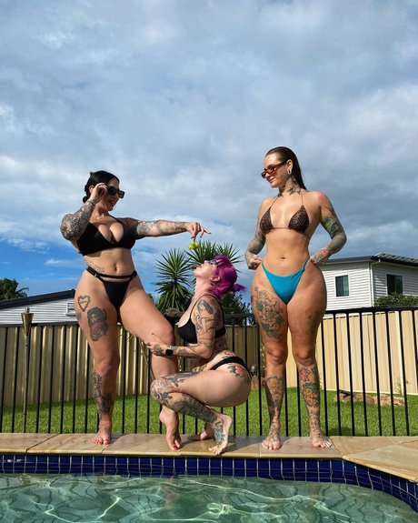 cul écarté onlyfans nu chaud images