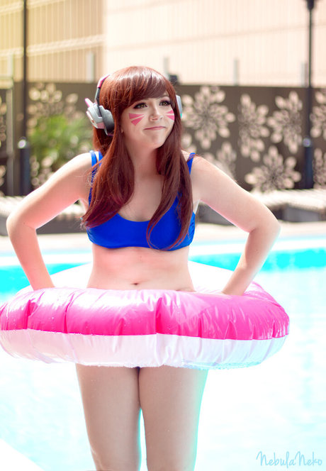 nebulaneko modèle exclusif images