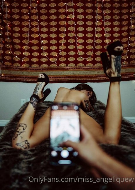Miss angeliquew sexe star du porno collection