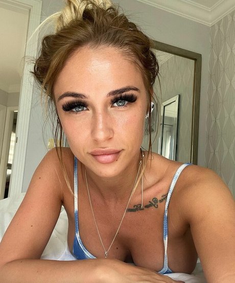 adorer onlyfans nus sexy photo