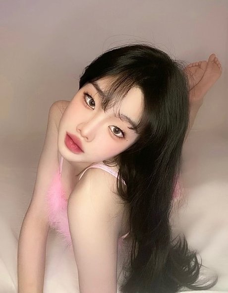 yakult actrice chaude galerie