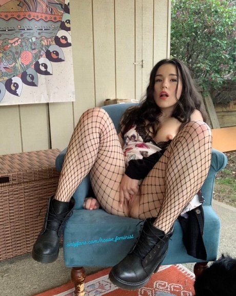 house feminist meilleur modèle archive