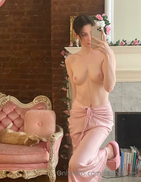 Ellamyvalentine_ modèle artistique photo