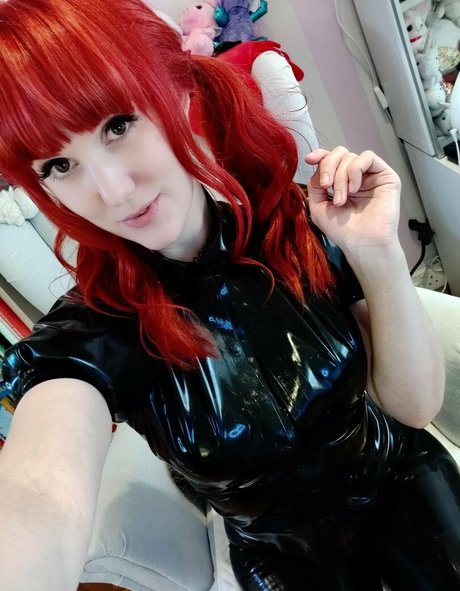 MisuEevee modèle joli galerie