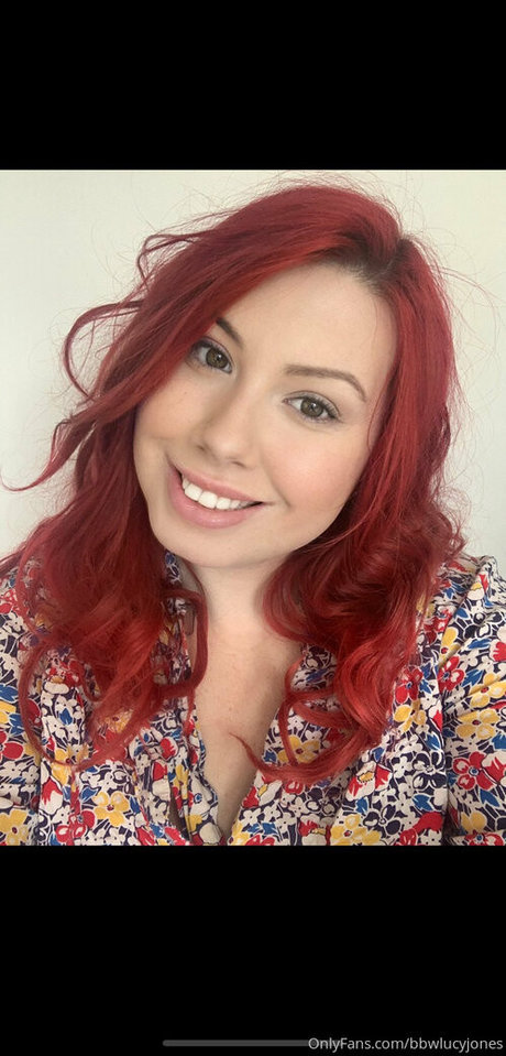 Lucy Jones actrice de nus archive