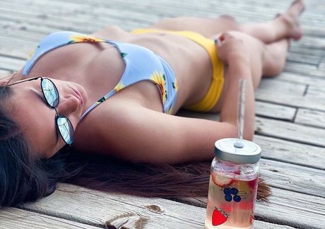 Arijanna Sara Di Palma haut de star du porno galerie