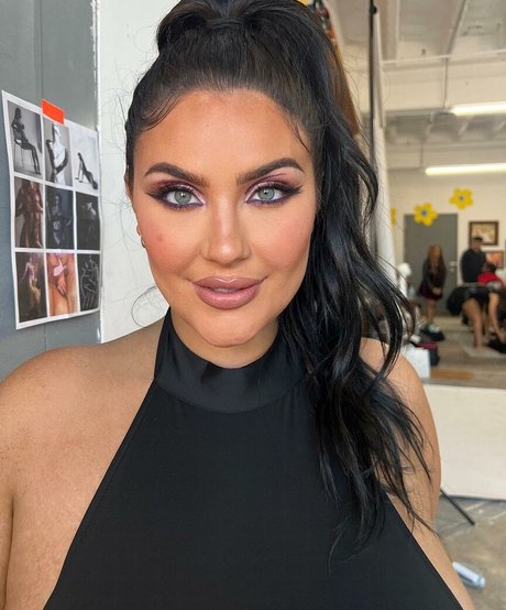 doigté asiatique onlyfans beau images