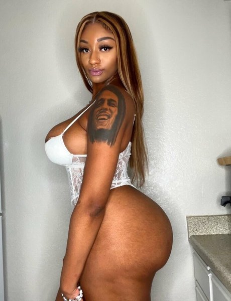 nigerianamazon star du porno érotique img