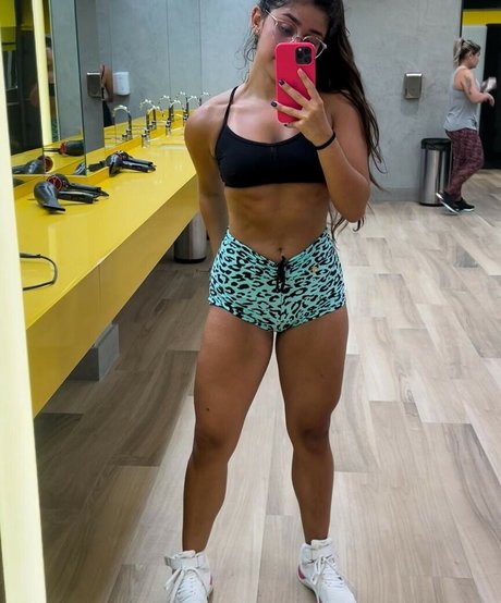 Carol De Lucas star érotique img