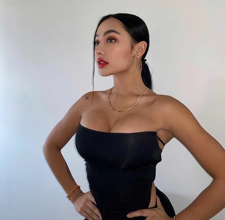 asiatique gratuit onlyfans art de haute qualité collection