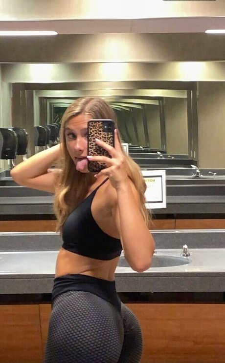 Marianna Orlovsky actrice érotique galeries