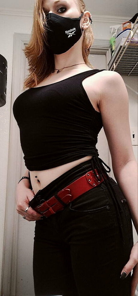 fussyhussy modèle joli des photos