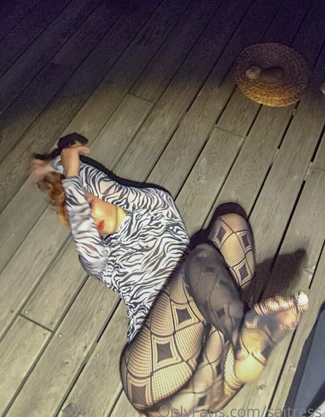 saitress nus star du porno galeries