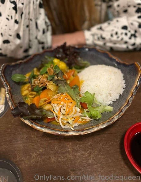 vacances onlyfans nu sexy img