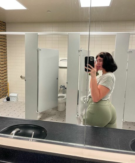 entraînement nu onlyfans belle chaude archive