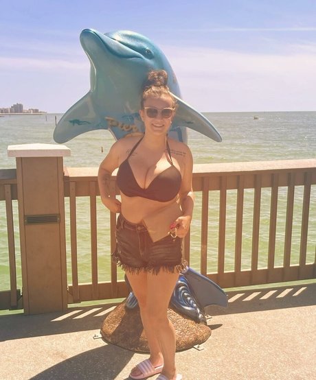 pom-pom girl nue onlyfans chaud sympa img