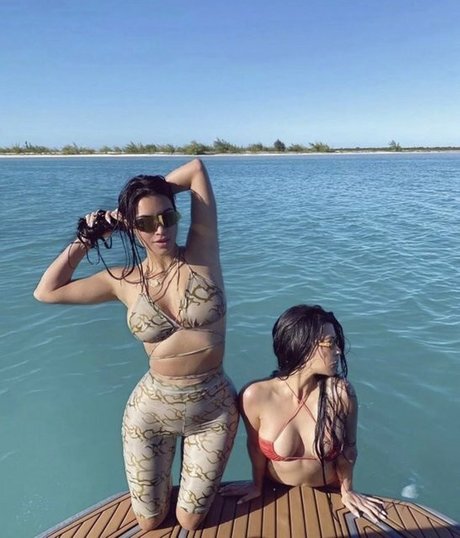 Christina Esposito star érotique photo