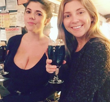 petite ébène onlyfans exclusif images