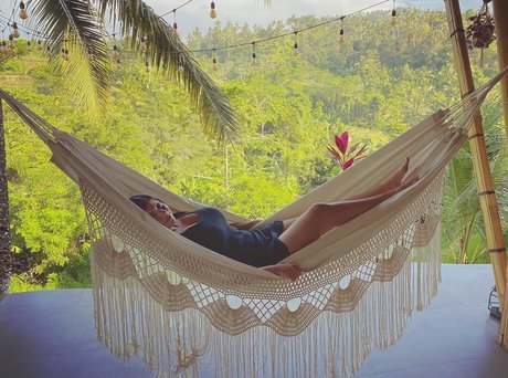 Emily H Barry star du porno chaude archive