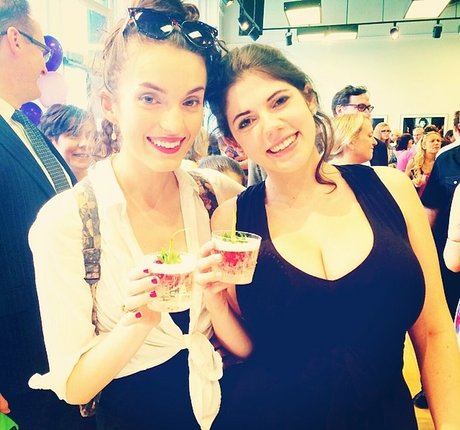 Emily H Barry star du porno parfaite galeries