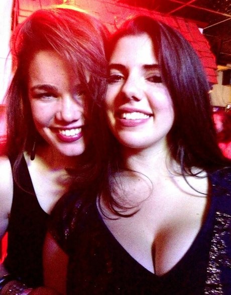 Emily H Barry belle star du porno collection