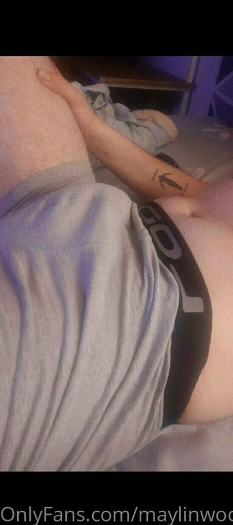 maylinwoodfree modèle nu des photos