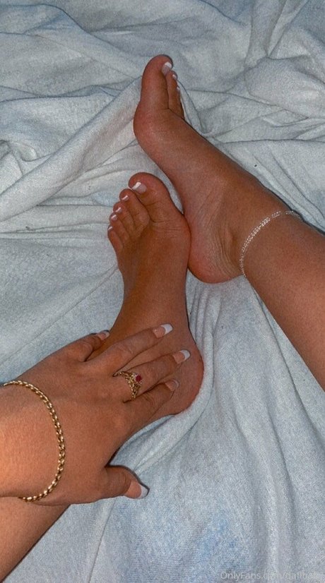 twink poilu onlyfans parfait et sexy photos