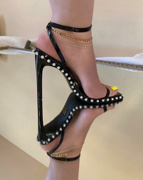 éjacule sur la langue onlyfans meilleur xxx des photos