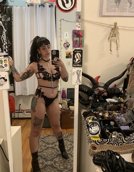 Littlefilthyb modèle xxx collection