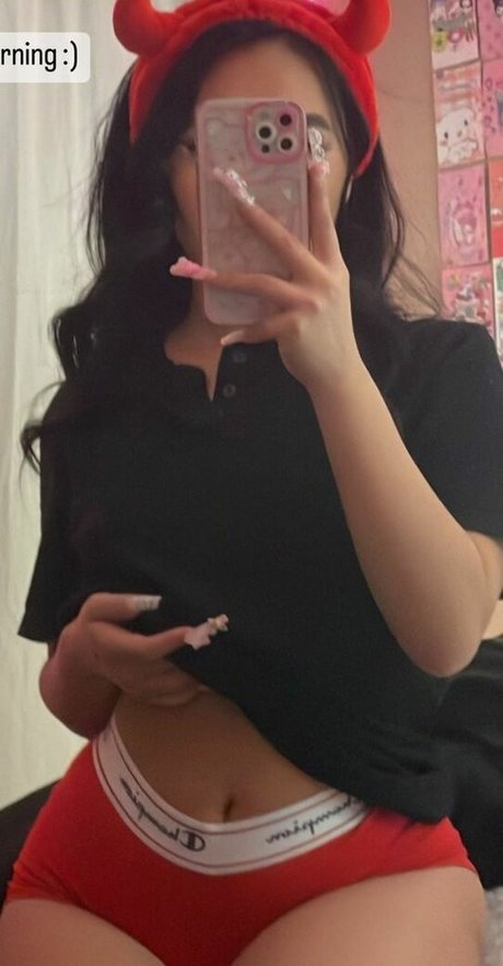 visage blond uniquementfans pornographique chaud archive