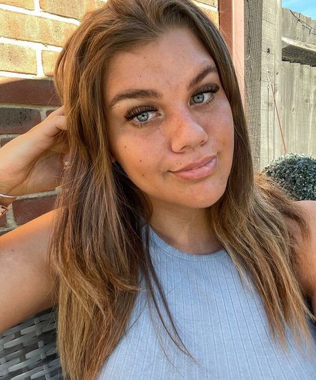 Molly Georgia Leach star du porno sexy image