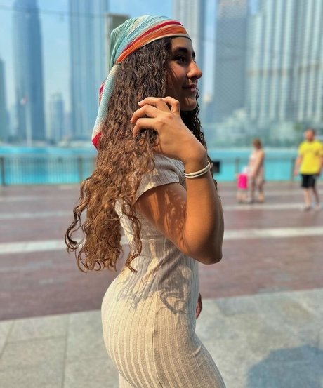 Sassi Z star érotique galerie