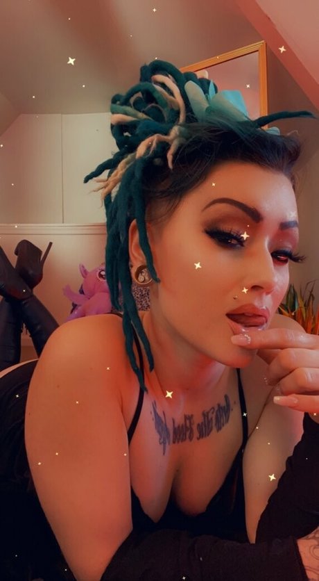 déshabillage onlyfans nus gratuits images