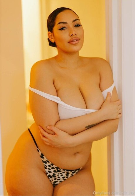 parisxhk étoile sexy des photos