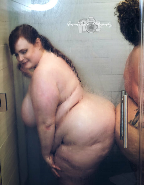 fans asiatiques célèbres art chaud img