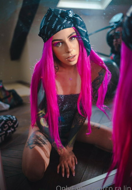 co ra lin étoile chaude photo