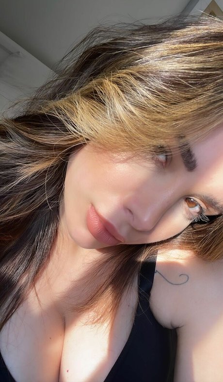 Bruna Gomes actrice pornographique des photos