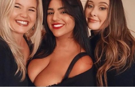 Charlotte Godoy art étoile collection