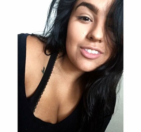 énorme gode onlyfans haut images