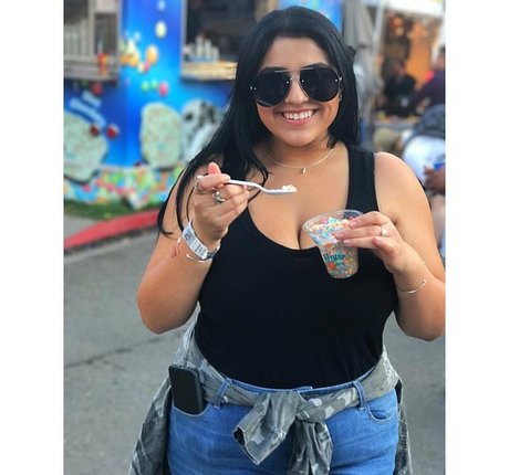 Charlotte Godoy mannequin img