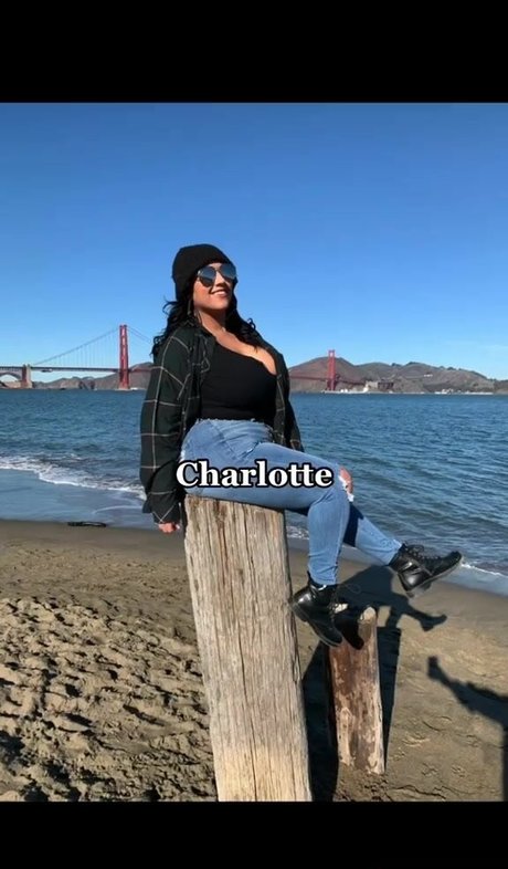 Charlotte Godoy actrice adulte images